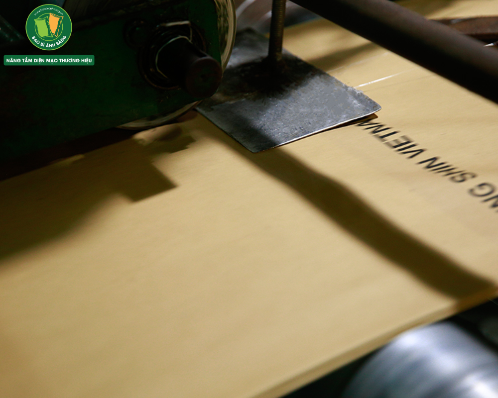 Quy Trình Sản Xuất Bao Bì Giấy Kraft 12 2 Bao Bì Ánh Sáng - Chuyên Gia Bao Bì PP Dệt