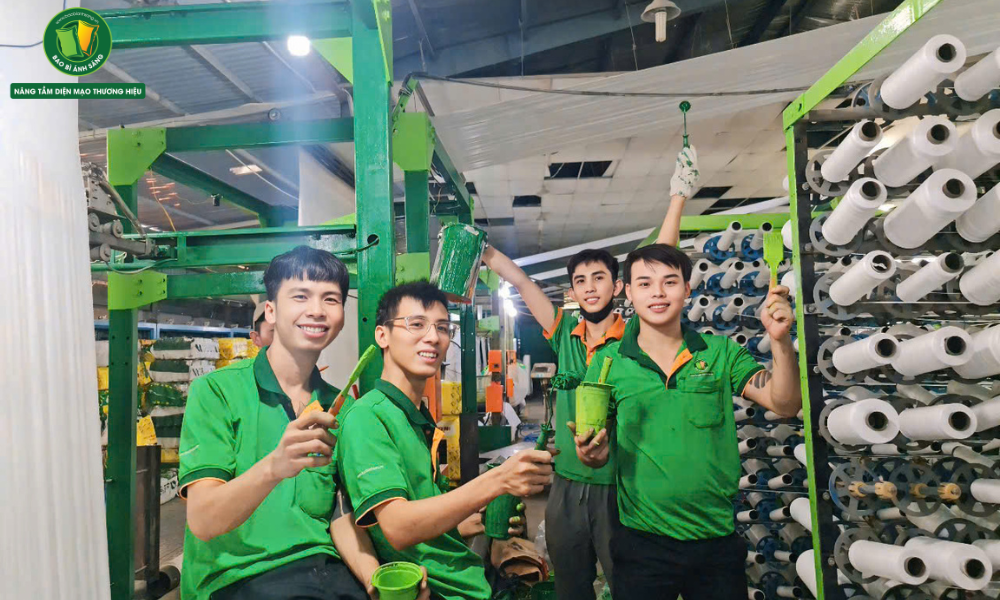 Nam Vương Bao Bì Ánh Sáng 2024" - Khi Những Trái Tim Chung Nhịp Đập Tạo Nên Kỳ Tích 12 4 3 Bao Bì Ánh Sáng - Chuyên Gia Bao Bì PP Dệt