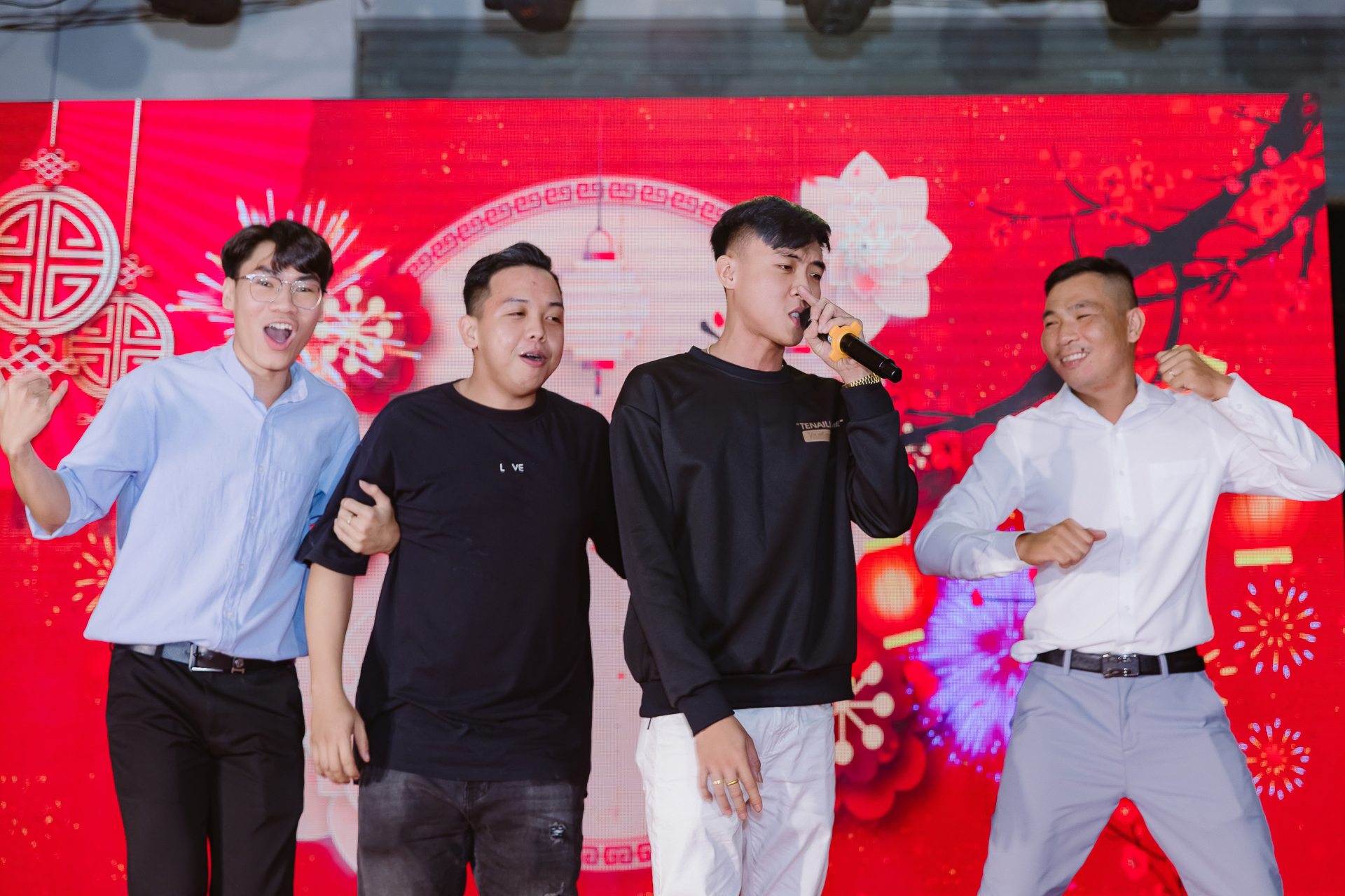 FOX 0357 Bao Bì Ánh Sáng - Chuyên Gia Bao Bì PP Dệt