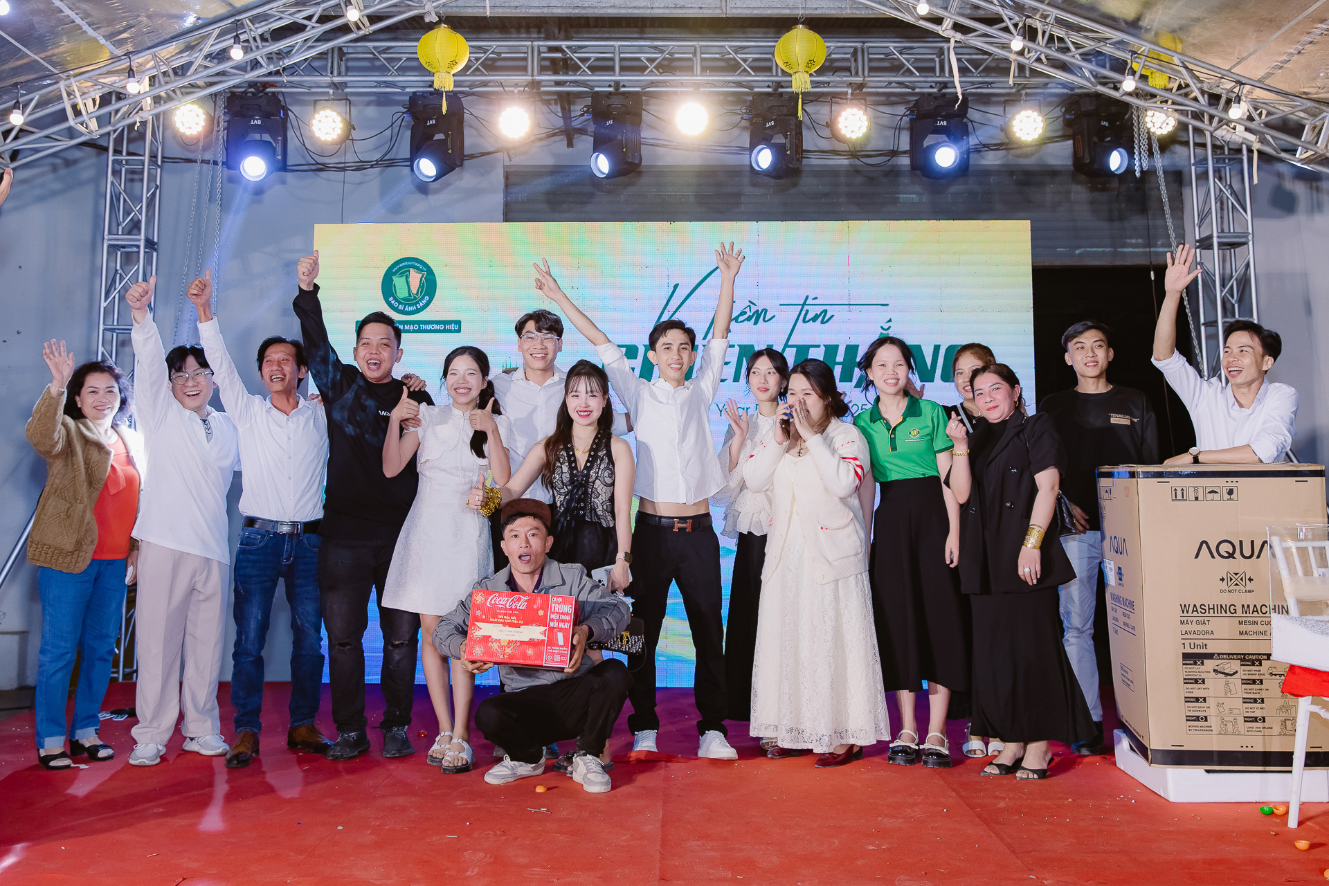 FOX 0685 Bao Bì Ánh Sáng - Chuyên Gia Bao Bì PP Dệt